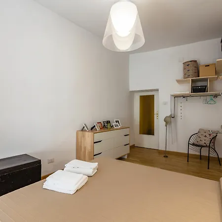 - Vergini I Bh71 Apartment *